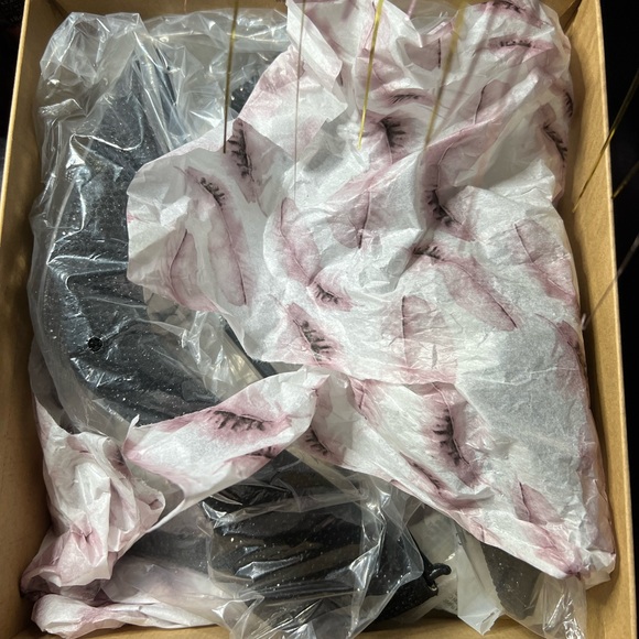 Jessica Simpson Black Glitter Heels Women size 8.5 - Picture 5 of 6